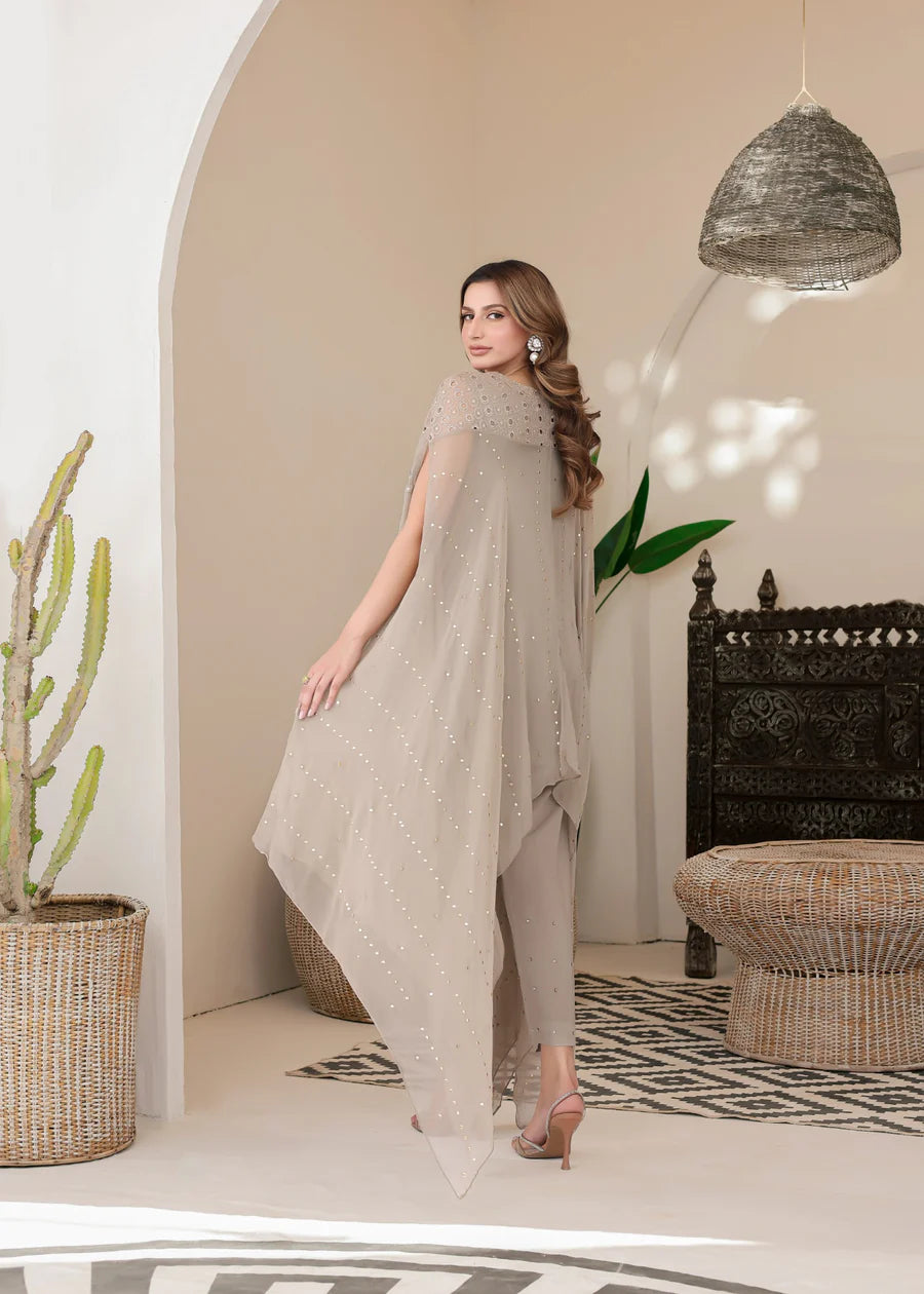 Shanzay Luxury Chiffon Cape Pret