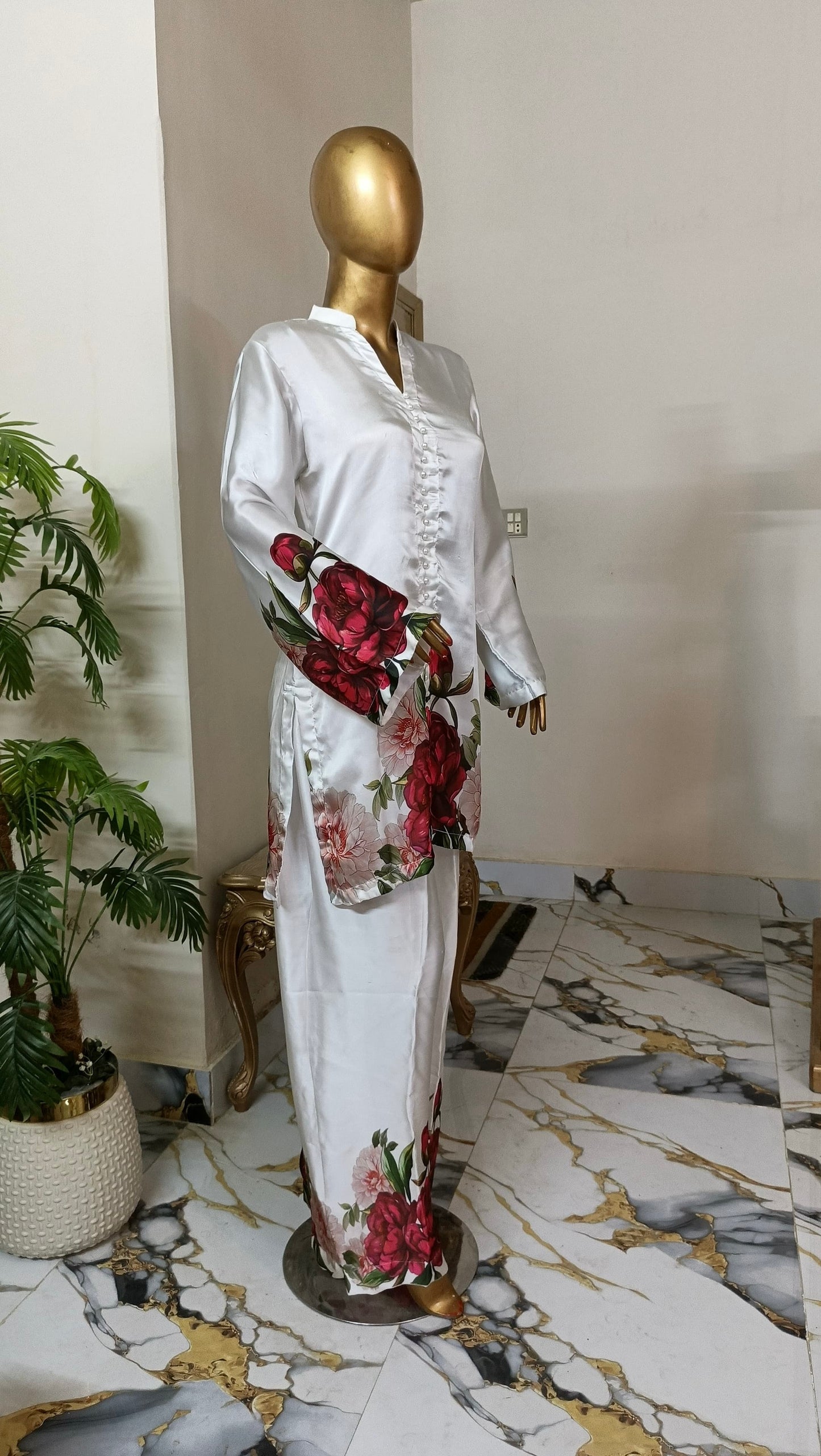 Nayyar 3 piece ready to wear Digital printed outfit