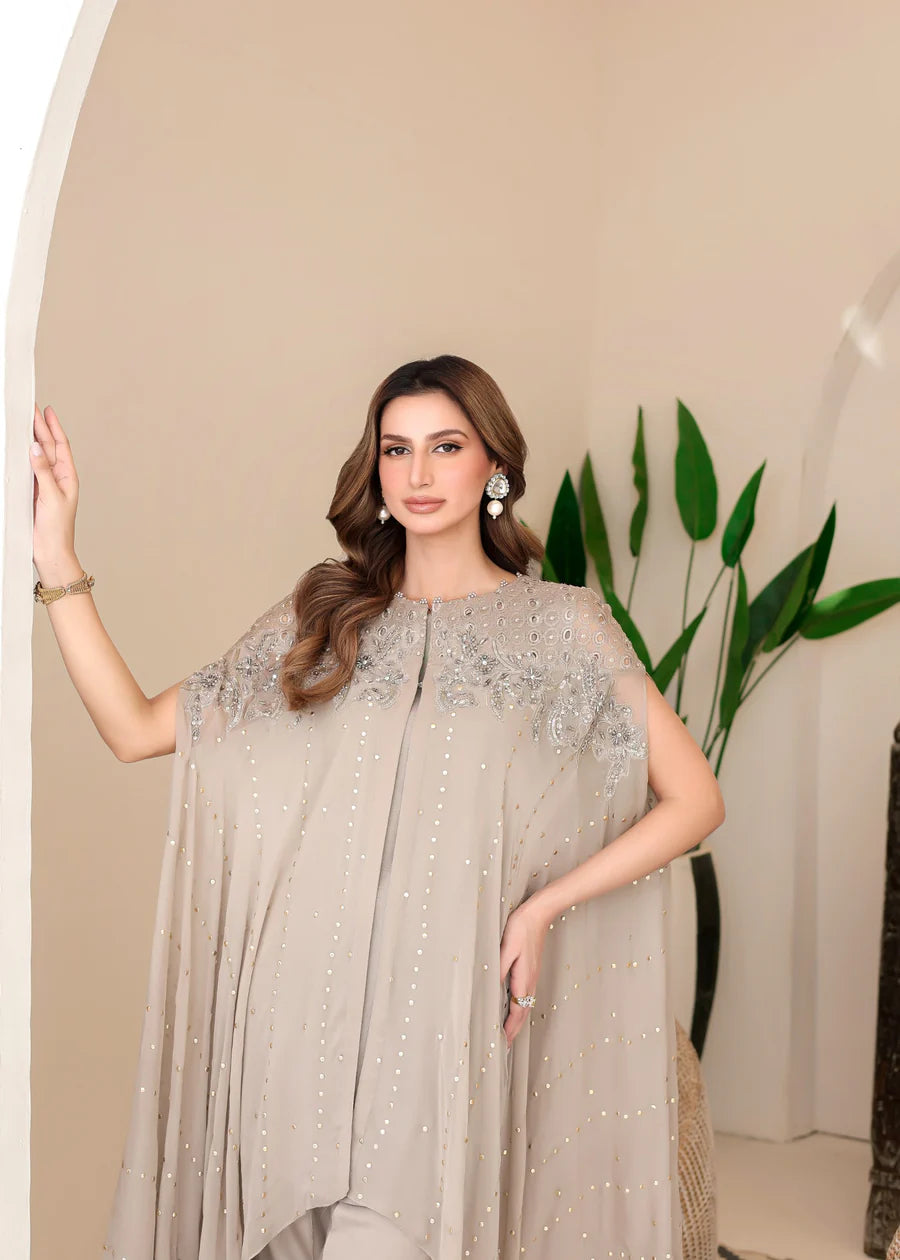 Shanzay Luxury Chiffon Cape Pret