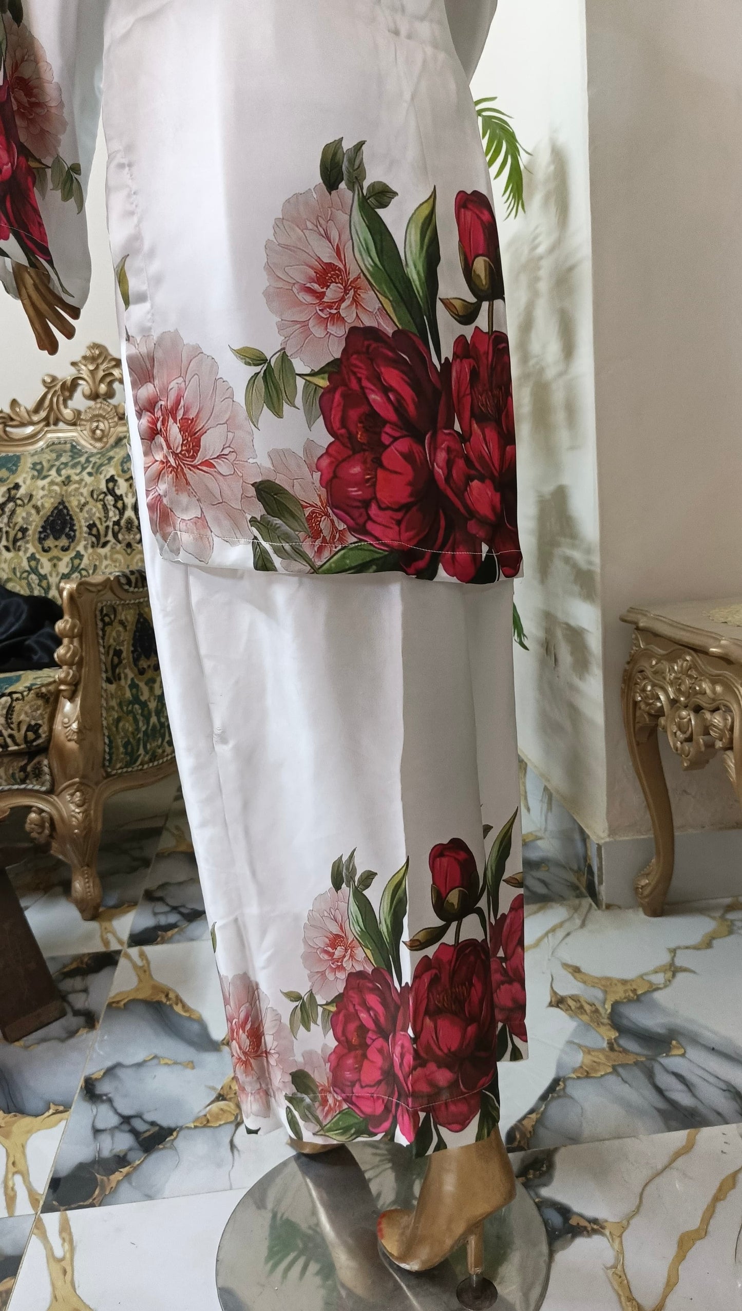 Nayyar 3 piece ready to wear Digital printed outfit