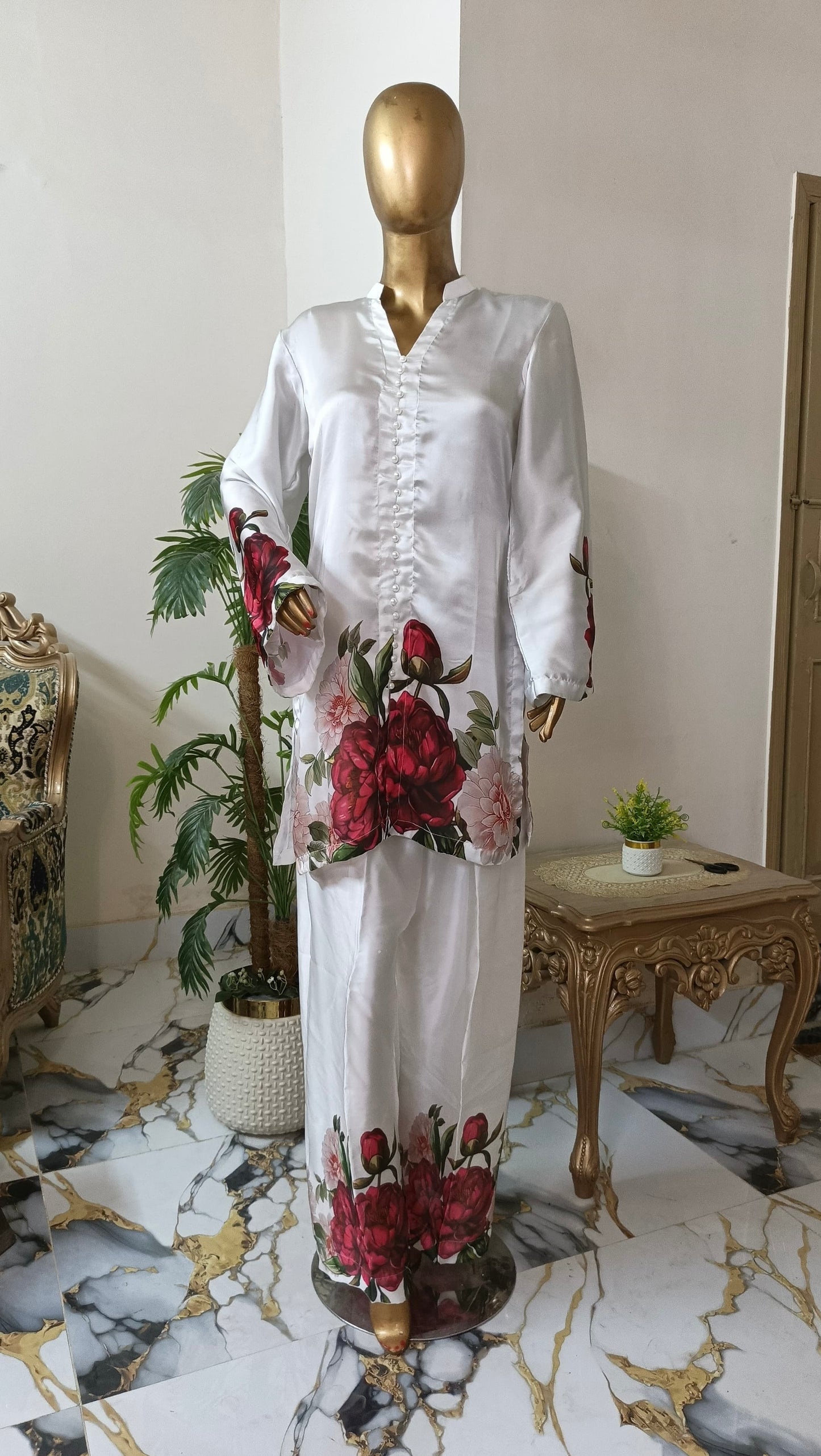 Nayyar 3 piece ready to wear Digital printed outfit