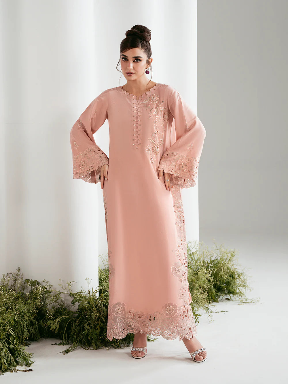 AZURE Luxury classy stylish Silk Kaftan outfit ready to wear modern embroidered asian stylish womenswear outfit