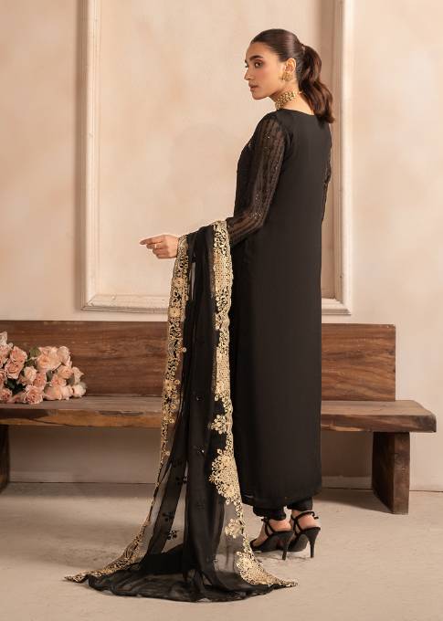 MARIA Luxury classy style Chiffon 3 piece ready to wear traditional embroidered asian suit stylish womenswear outfit