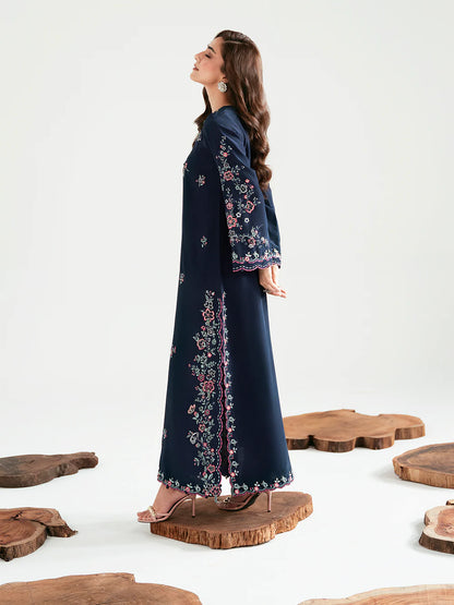 BLUSH Luxury classy stylish Silk Kaftan outfit ready to wear modern embroidered asian stylish womenswear outfit