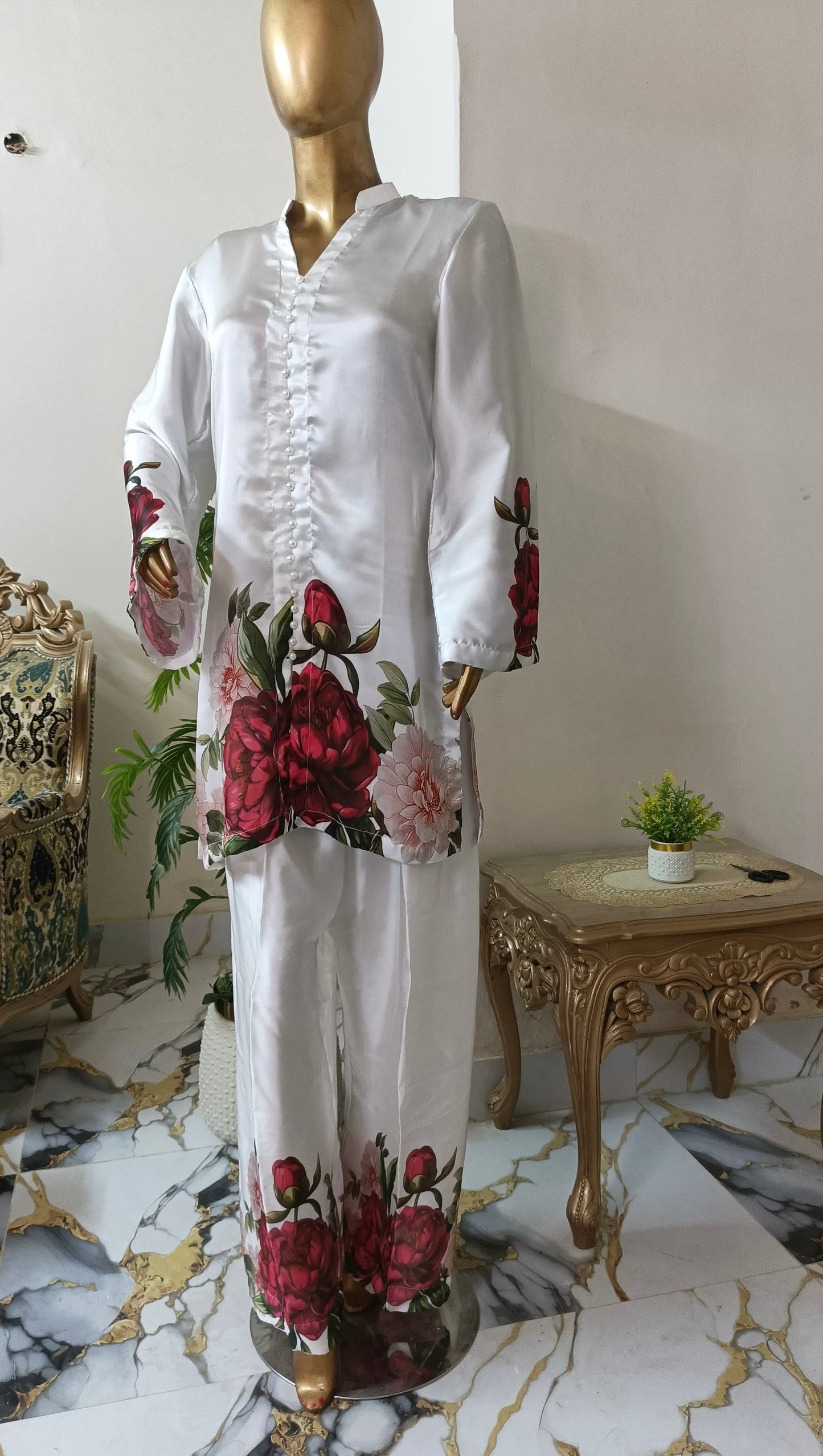 Nayyar 3 piece ready to wear Digital printed outfit